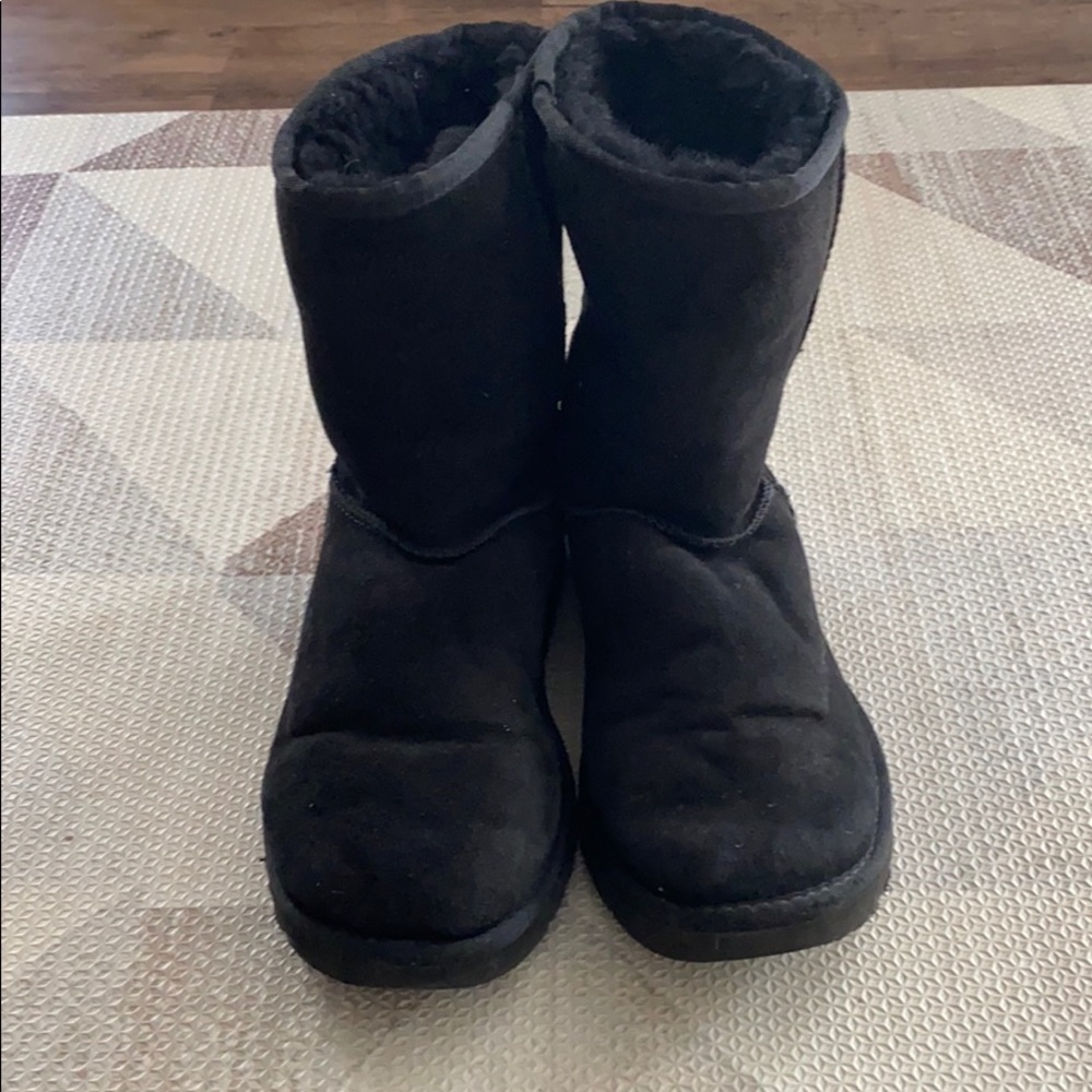 Classic Short Ugg Boots